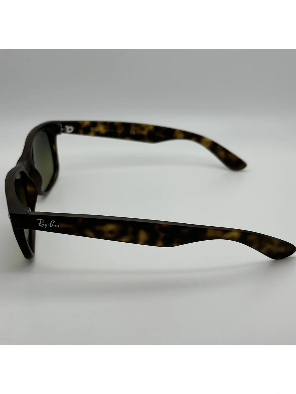 Ray-Ban these ray
